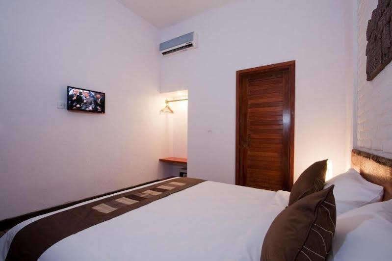 Echoland Boutique Bed And Breakfast Kerobokan  Exterior photo